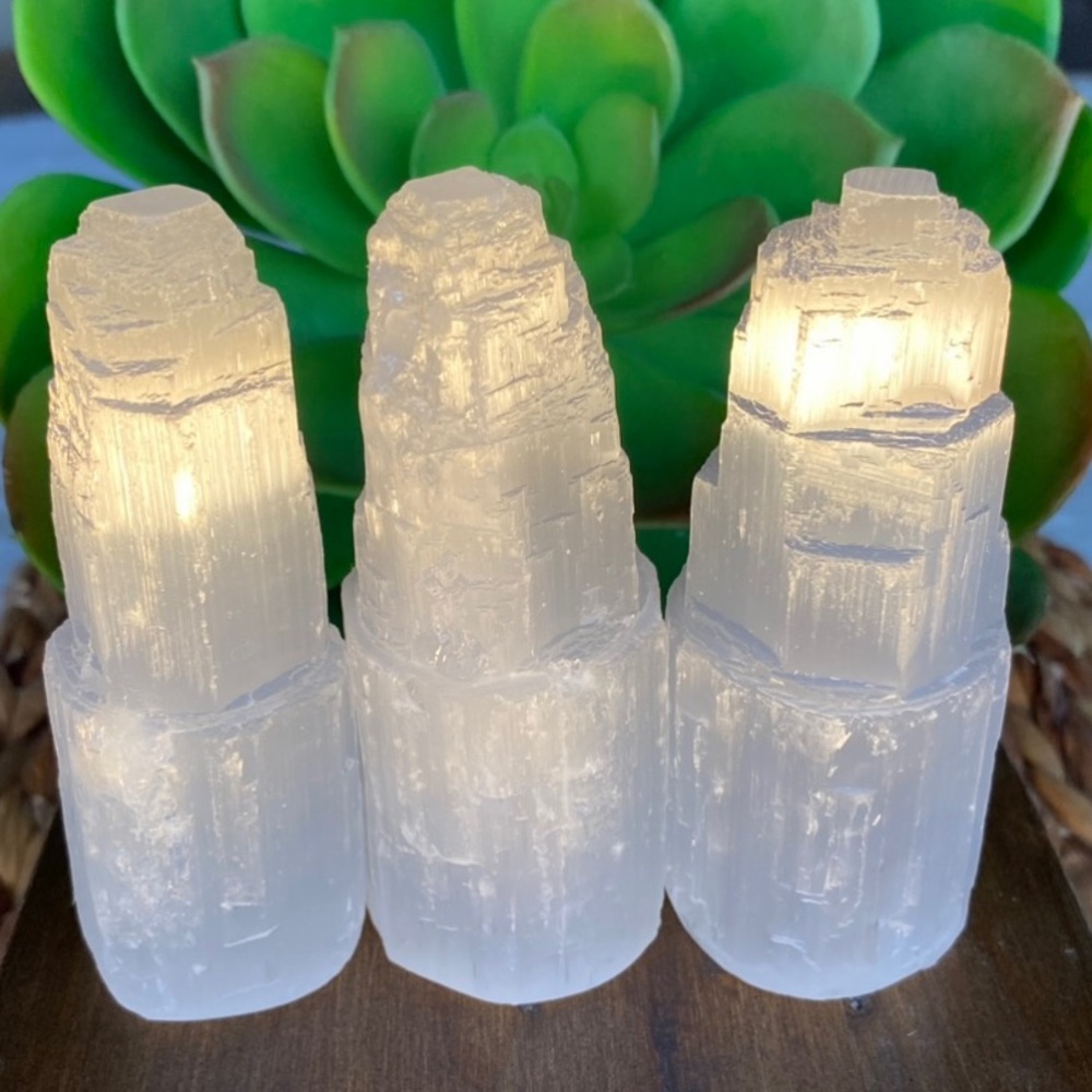Large Selenite Towers